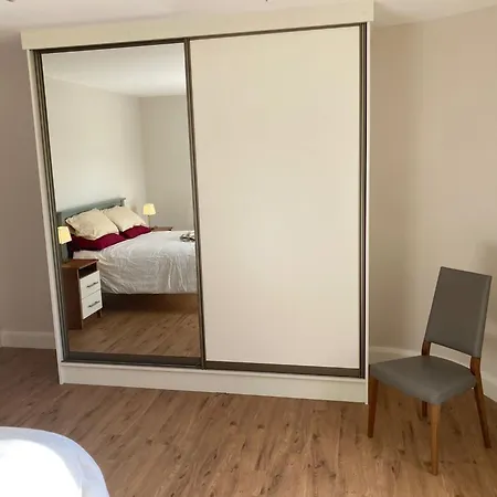 Circular Road Comfort - Uhg & Access Galway